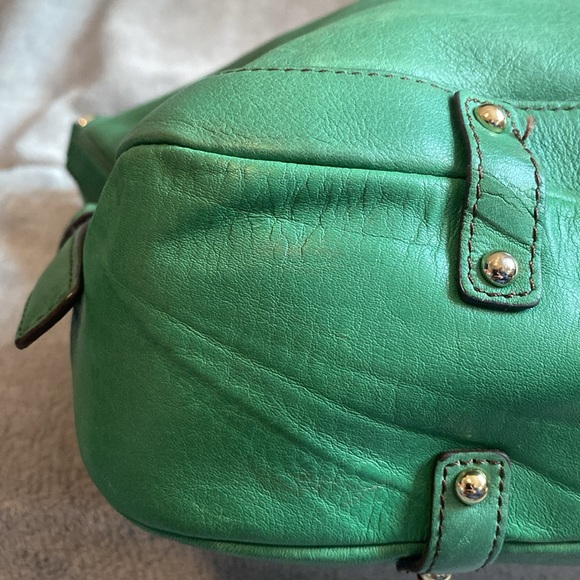 💚ETIENNE AIGNER💚Vintage Large Green Shoulder Bag/Scarf Included/EUC - Picture 8 of 13